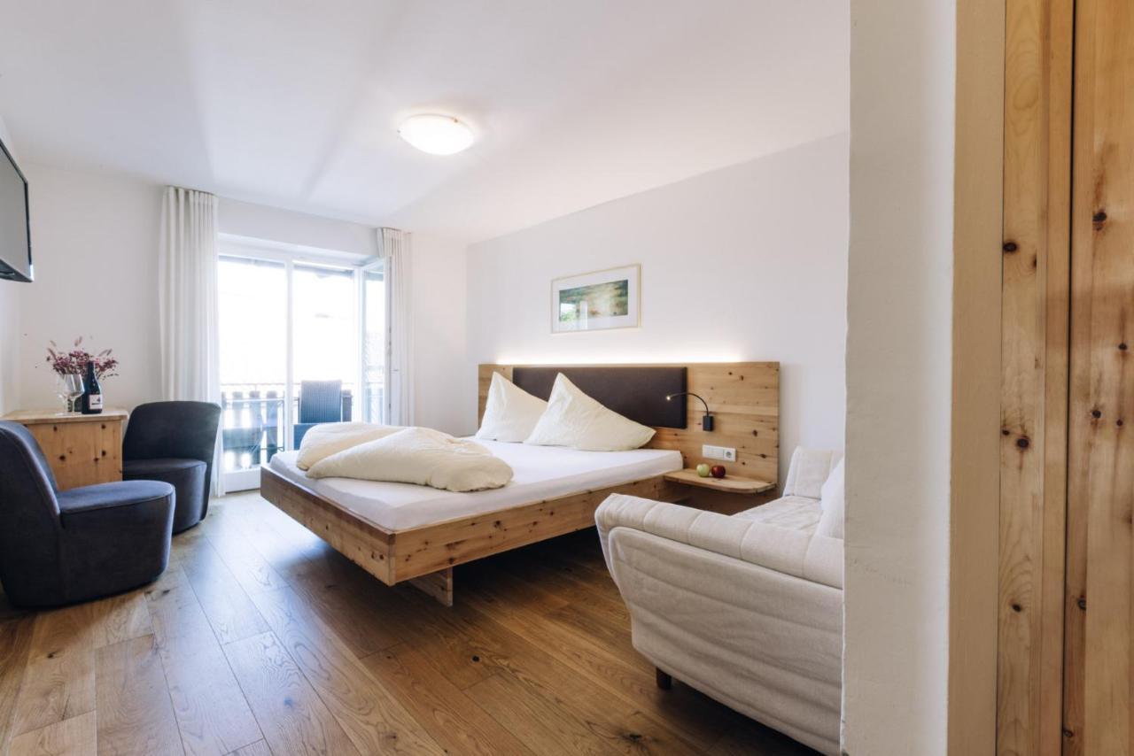 Amplatz 1523 - B&B And Suites มอนตาญา ภายนอก รูปภาพ