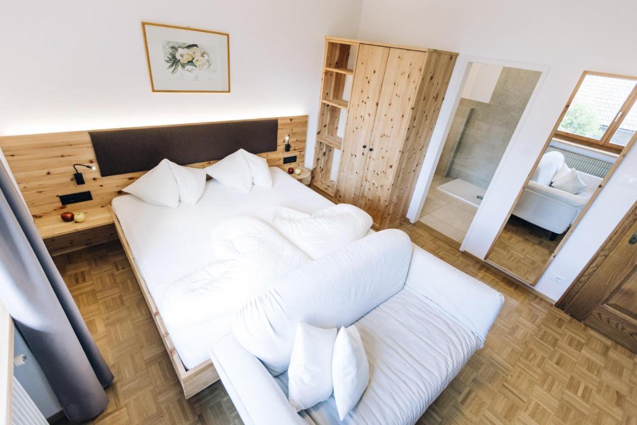 Amplatz 1523 - B&B And Suites มอนตาญา ภายนอก รูปภาพ