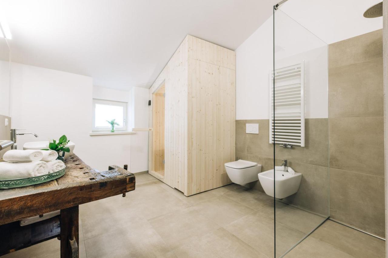 Amplatz 1523 - B&B And Suites มอนตาญา ภายนอก รูปภาพ